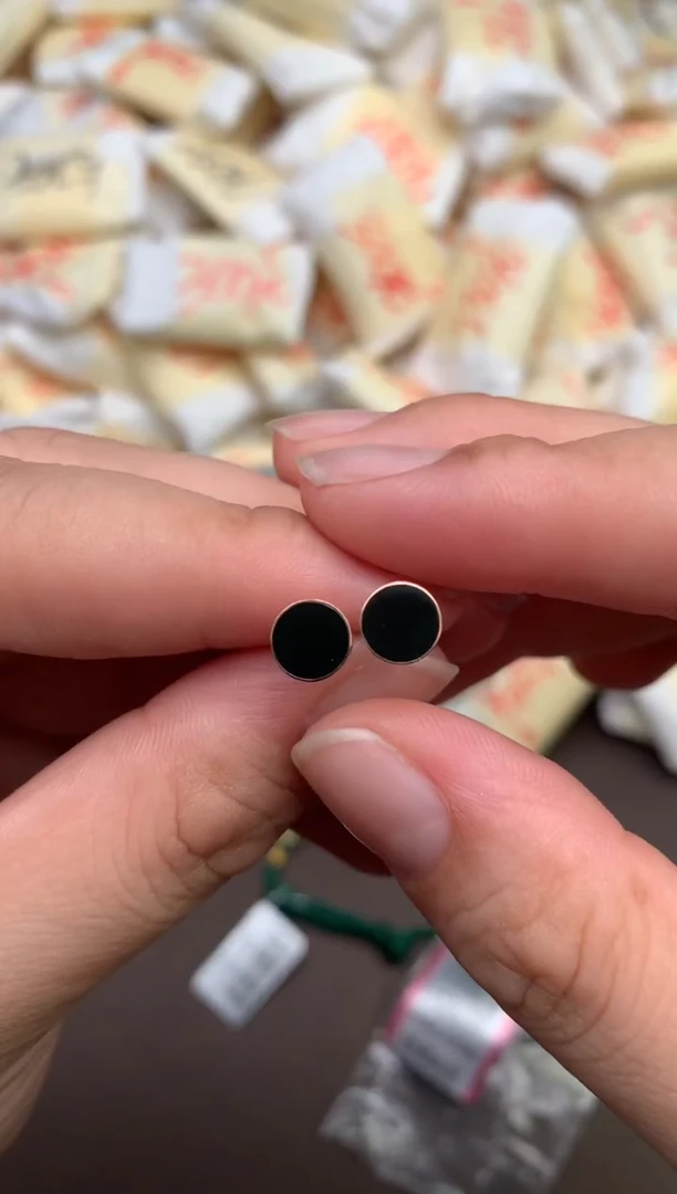 翡翠挂件18K金镶嵌—