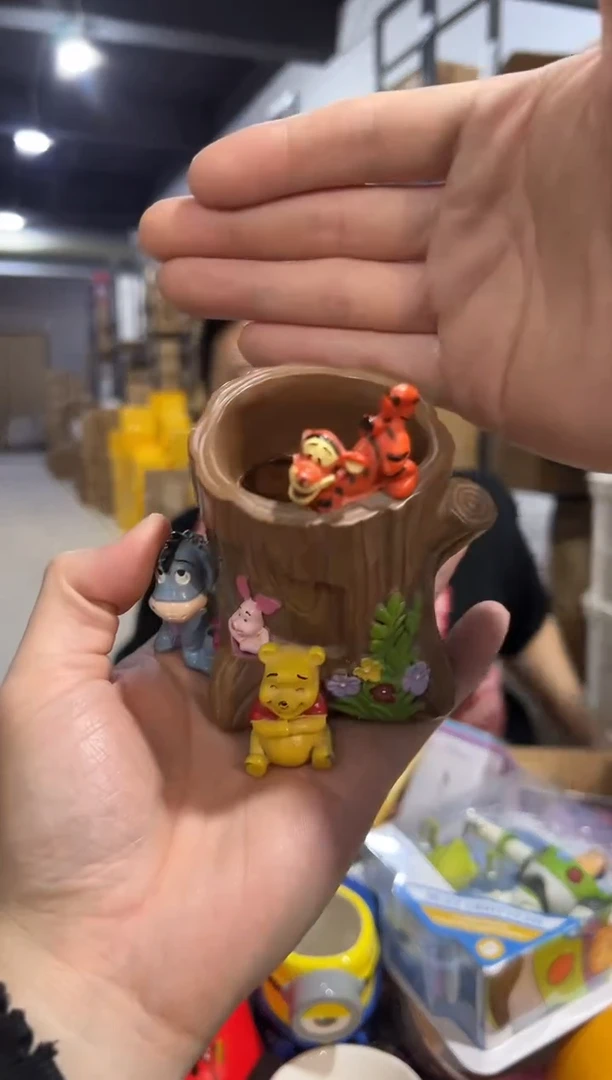 【闪购商品】杯树脂维尼树桩笔筒A