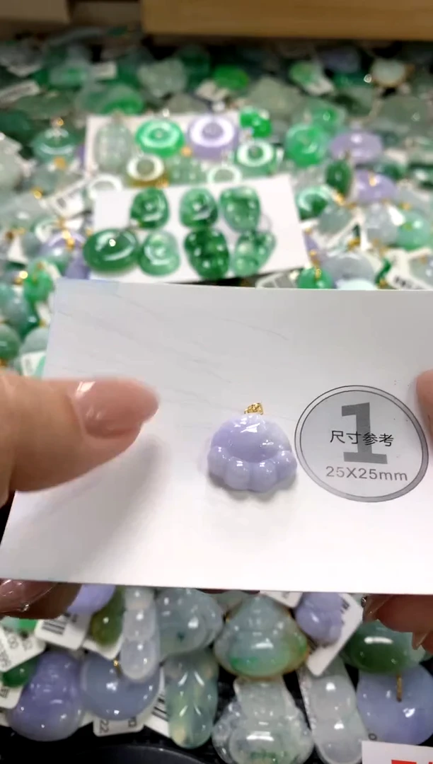 颈饰未镶嵌翡翠11111111111111111
