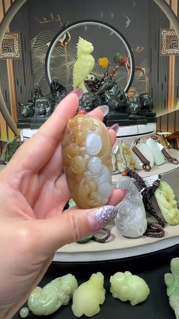 未镶嵌和田玉挂件挂件