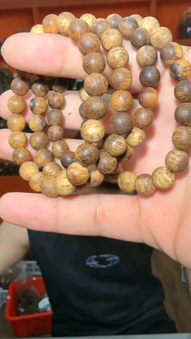 沉香手串22号菩萨棋8g+多样性发一