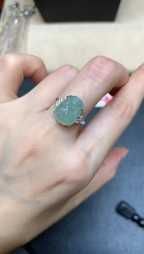 【闪购商品】翡翠戒指18K金镶嵌【无鉴赏期