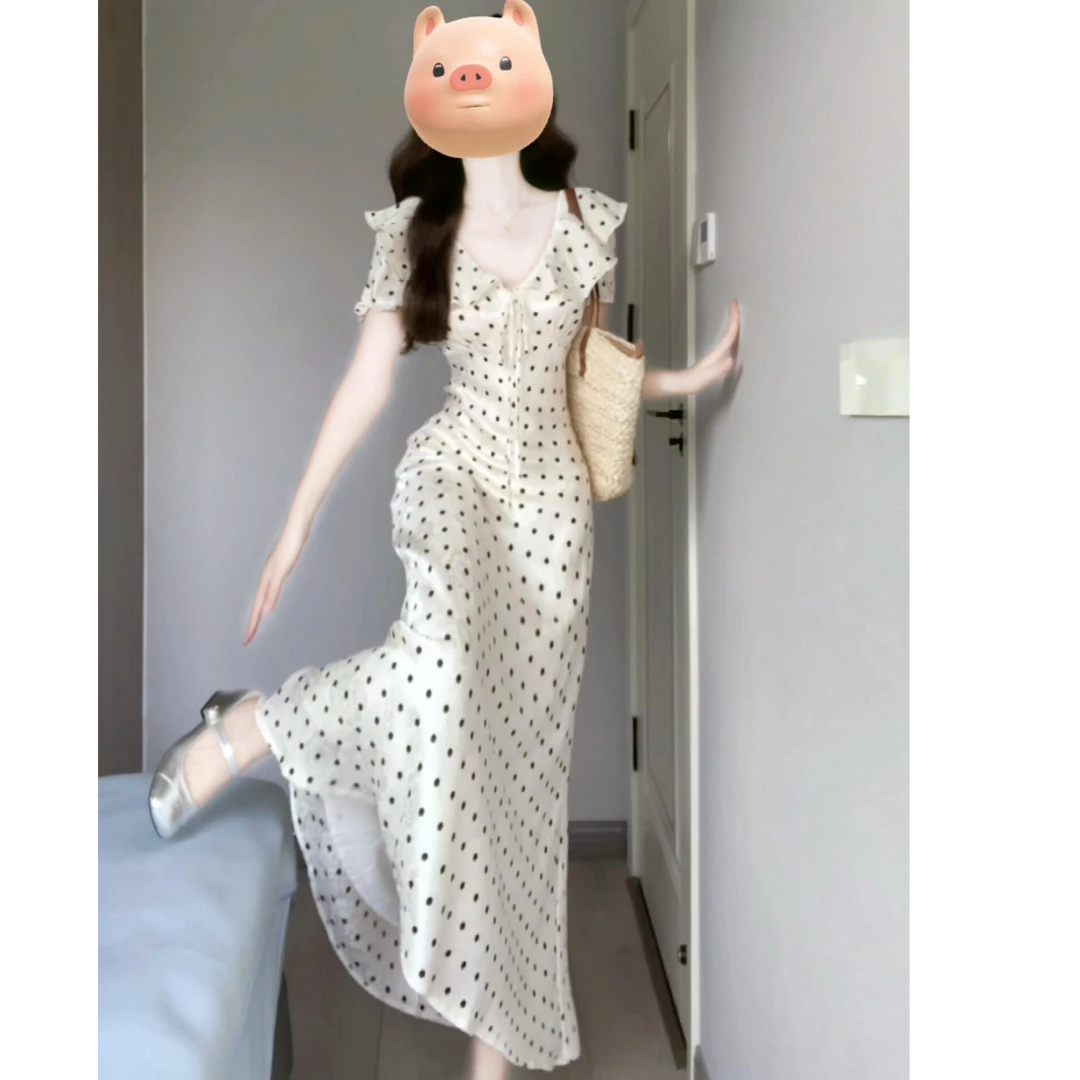 法式V领荷叶边波点泡泡袖连衣裙女2025春季新款气质海边度假长裙