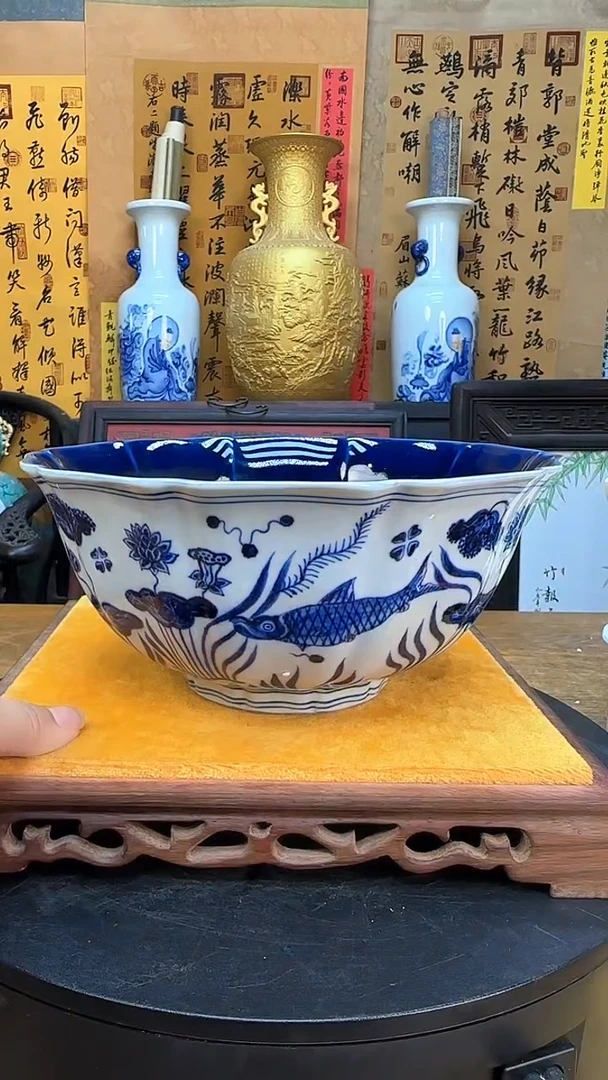 【闪购商品】瓶景德镇陶瓷客厅摆件祭蓝鱼藻碗