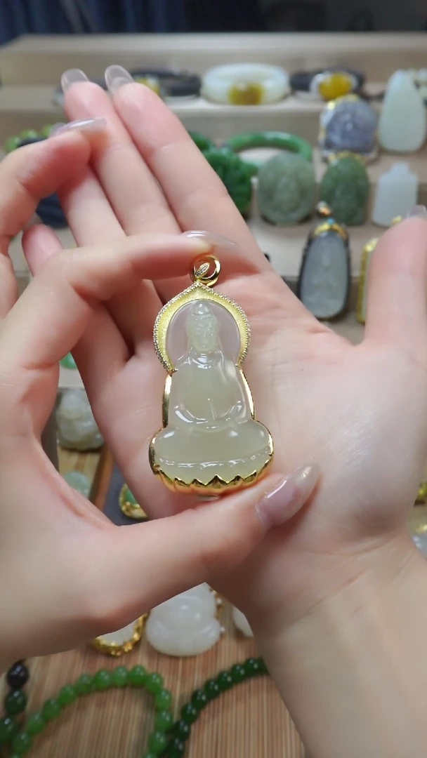 和田玉未镶嵌吊坠(不含链)青海晴水观音