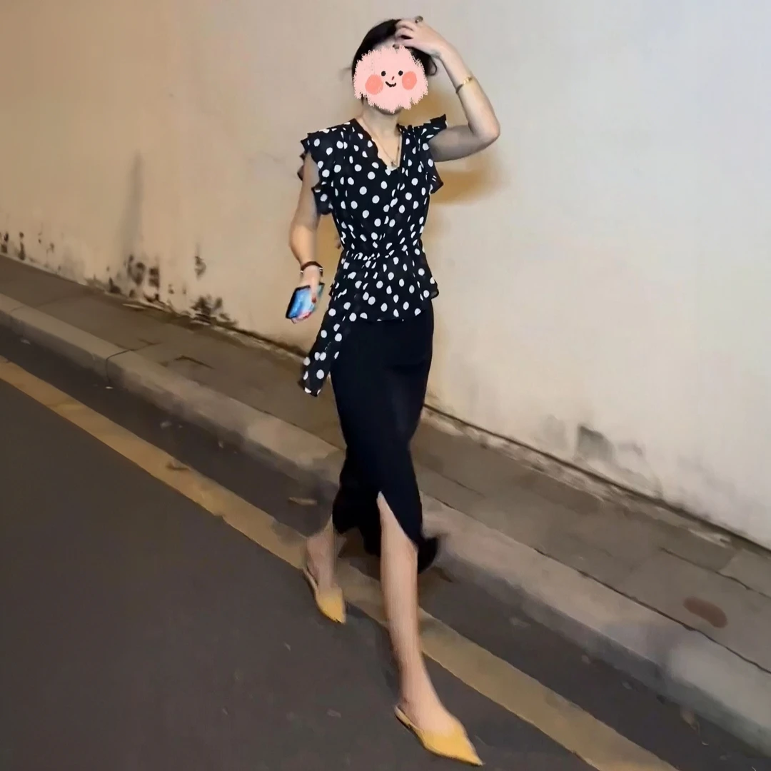 夏季不规则套装显瘦休闲风修身简约时尚碎花上衣黑色高级感半身裙