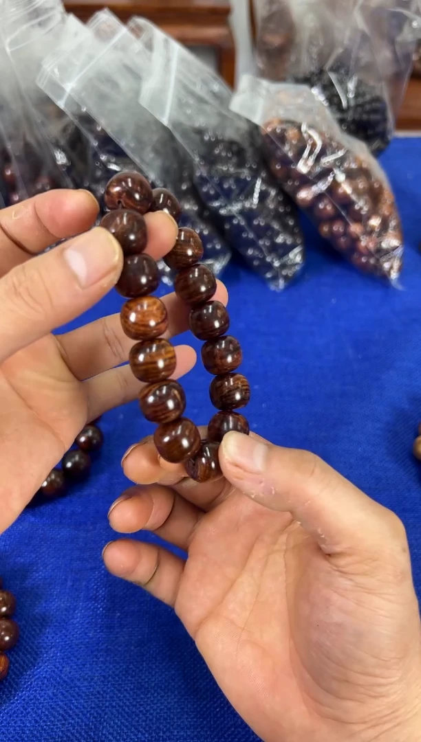 手串/手链黄花梨/降香黄檀1.5老型桶珠手串