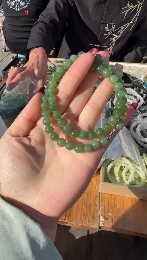 未镶嵌手串和田玉1