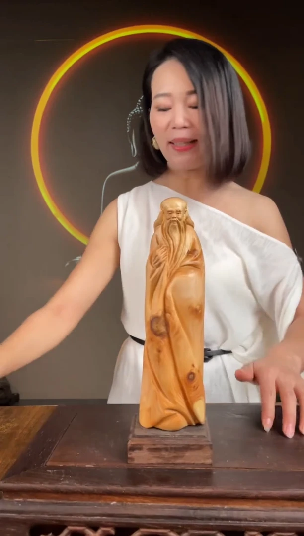 柏木（崖柏）手工摆件,先抢先得! 编号:124