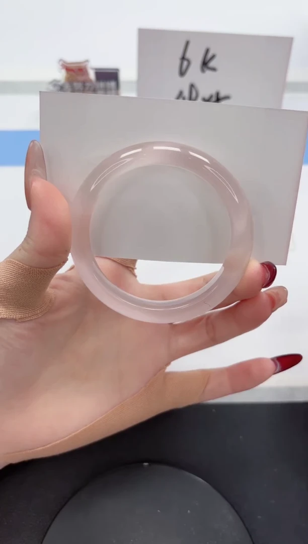 【闪购商品】石英质玉手镯未镶嵌A19-54.6