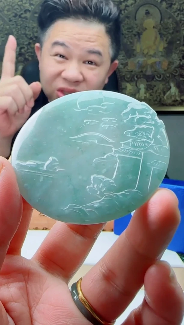 【闪购商品】翡翠颈饰未镶嵌1111111111