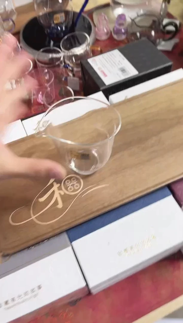 無晶彩烁涟茶海。。。。