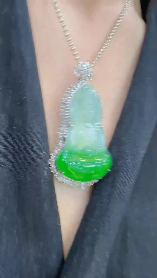 翡翠18K金镶嵌吊坠(不含链)多样性团购发一件