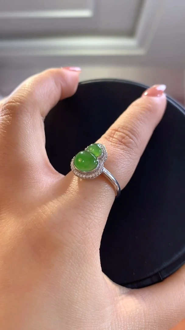 银S925镶嵌和田玉挂件碧玉银镶葫芦戒指