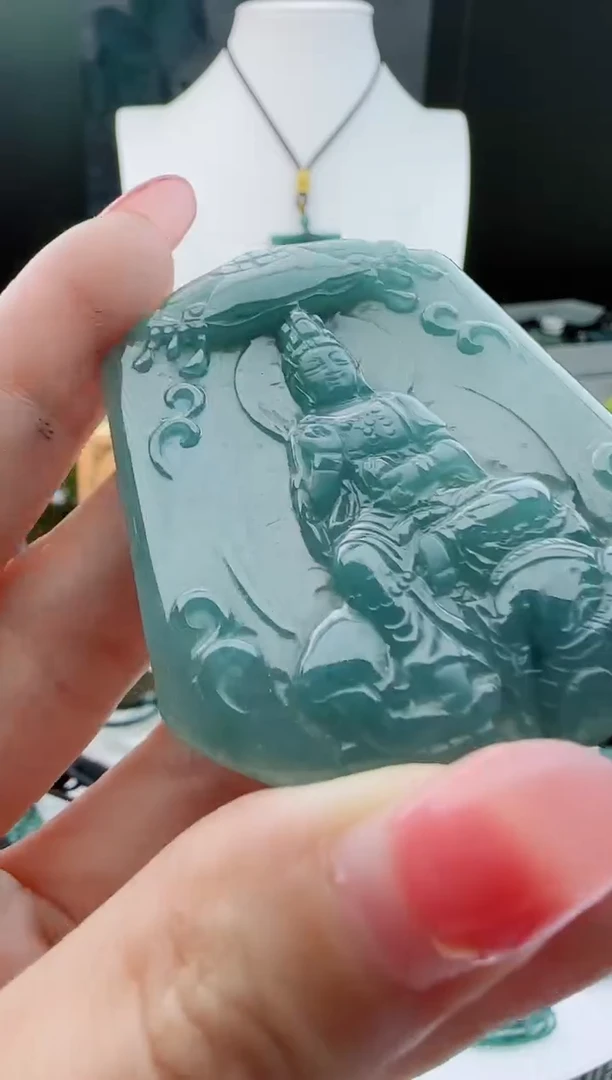 【闪购商品】翡翠颈饰未镶嵌11111111