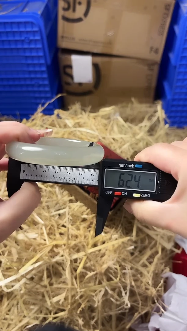 天然辰砂带礼盒62DL