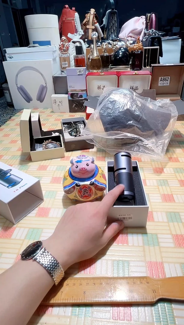 瓷片瓷器 库房到期 全部地板价@@1