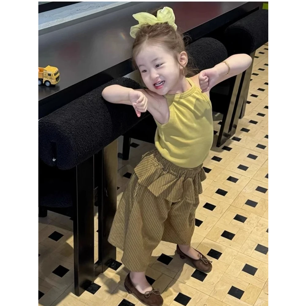 现货女童2025夏季新款韩版休闲洋气背心无袖T黄色条纹裤子套装