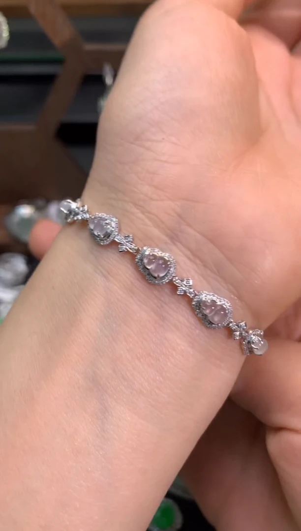 【闪购商品】翡翠吊坠(不含链)18K金镶嵌手链