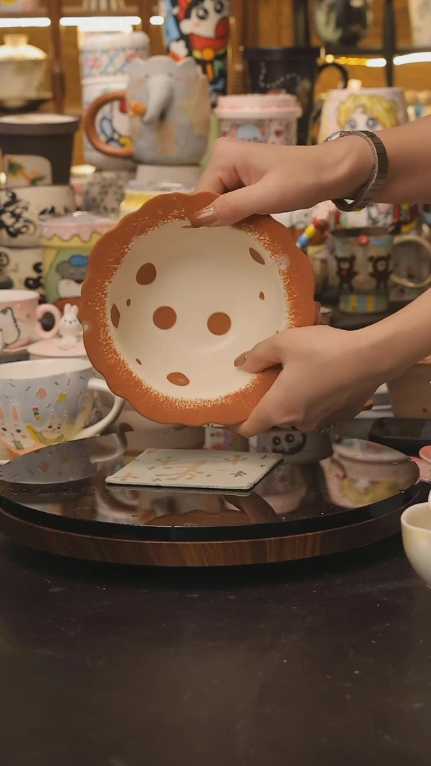 景德镇釉下彩绘设计师款式陶瓷