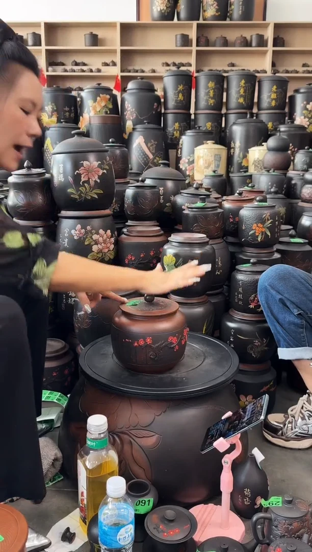 罐瑕疵茶叶罐  红梅苹果  056