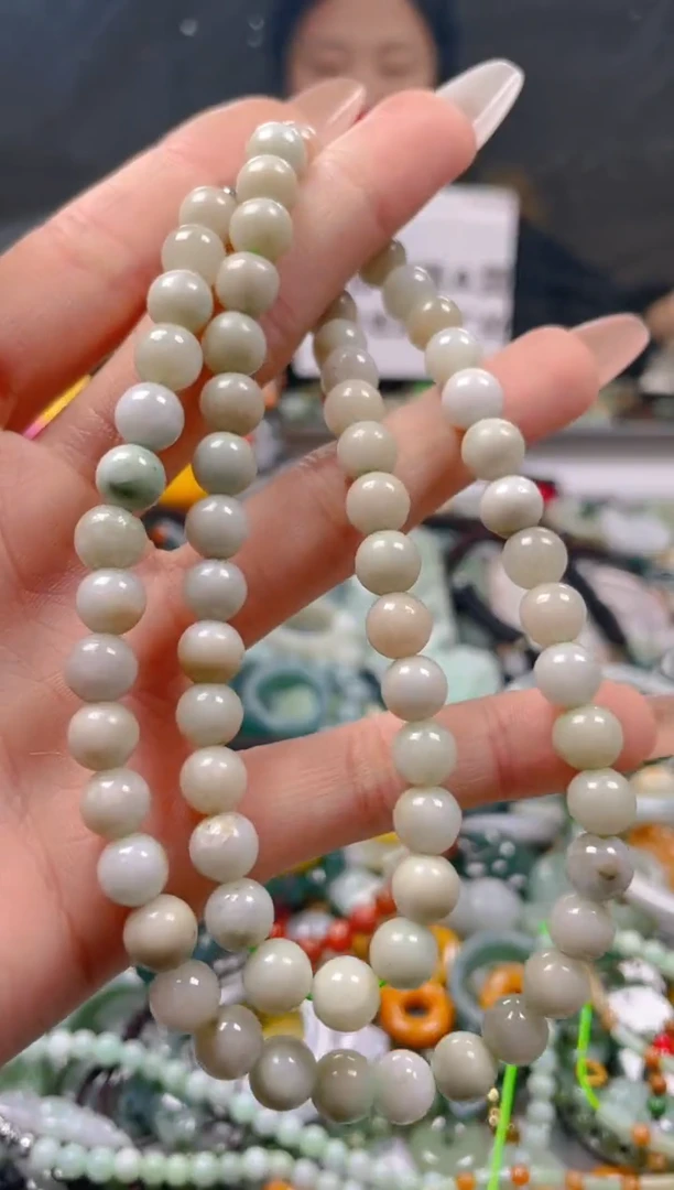 【闪购商品】翡翠颈饰未镶嵌7-8MM/U/翡翠A货一图一物