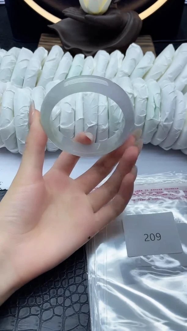 未镶嵌手镯翡翠翡翠一物一图209