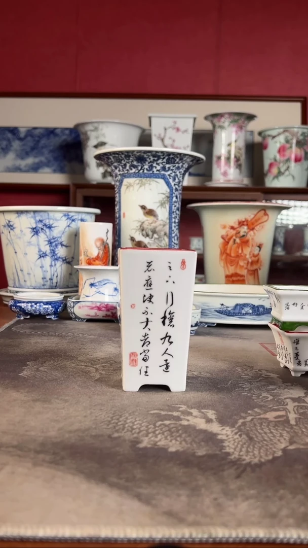 【闪购商品】微瑕书法盆釉下千佛手绘盆