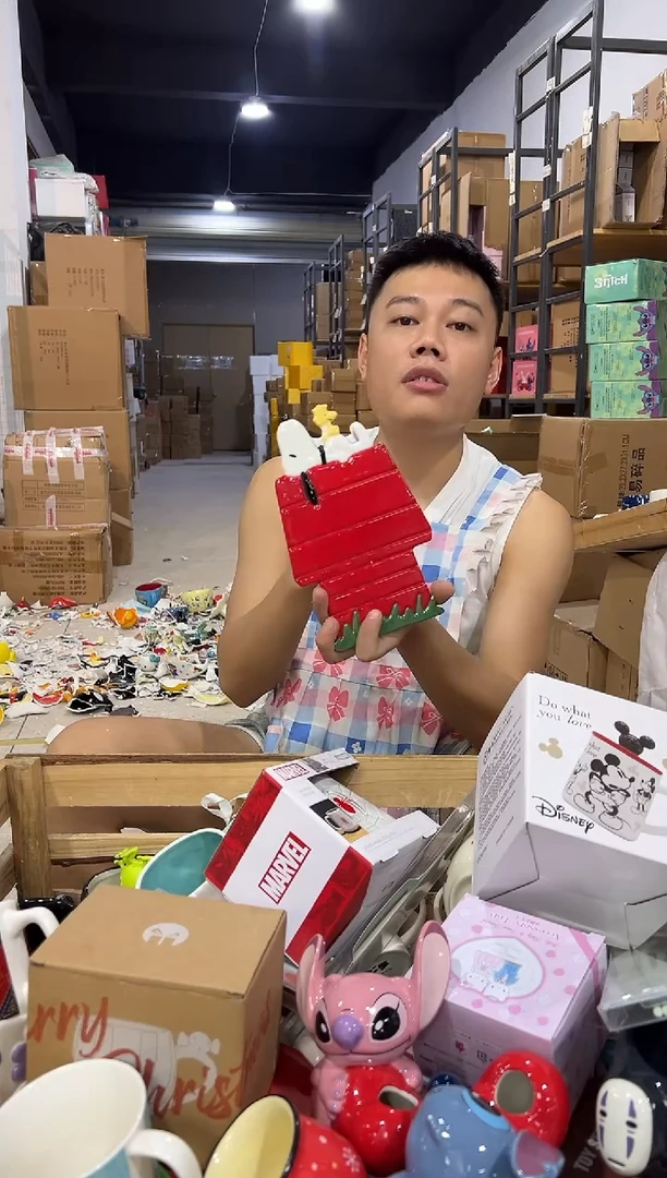 瓷片史努比红房子餐盘