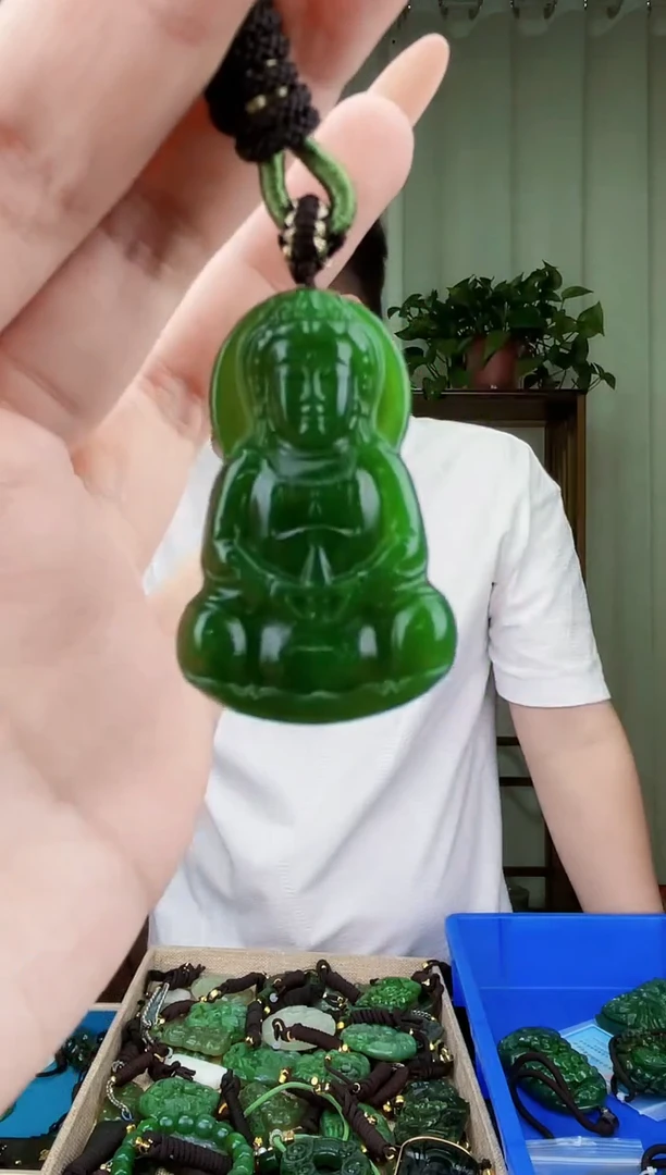 未镶嵌和田玉挂件拍一发一，多样性发货！