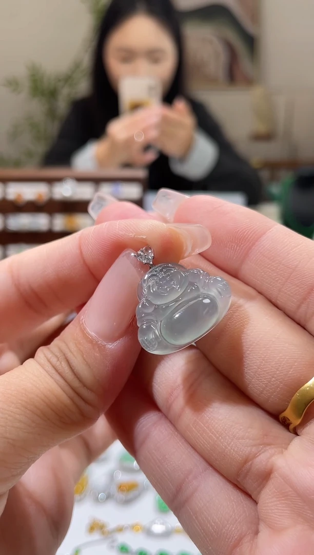 吊坠(不含链)18K金镶嵌翡翠佛公