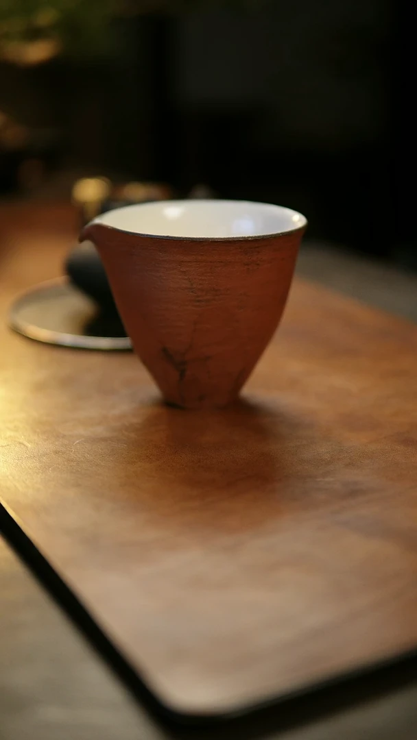 松风舍红色瓜棱公道杯