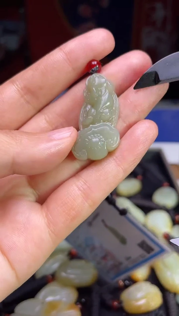颈饰未镶嵌和田玉123