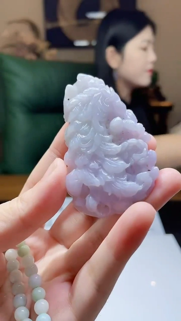 未镶嵌定制翡翠吊坠80