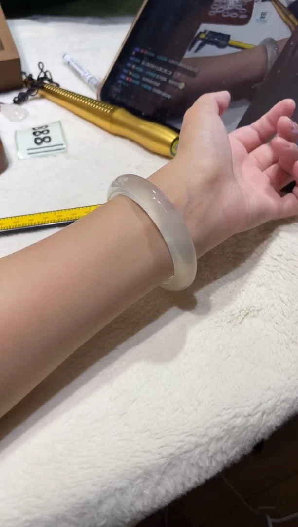 手镯玛瑙/玉髓未镶嵌57鉴赏期48小时