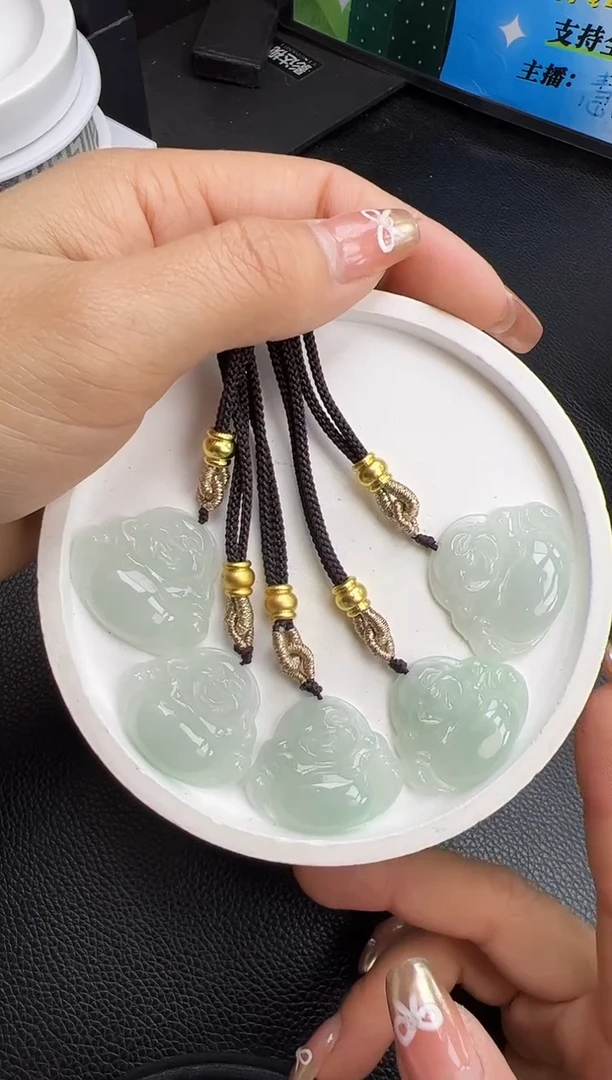 【闪购商品】翡翠颈饰未镶嵌YM1119 佛公多样性发一