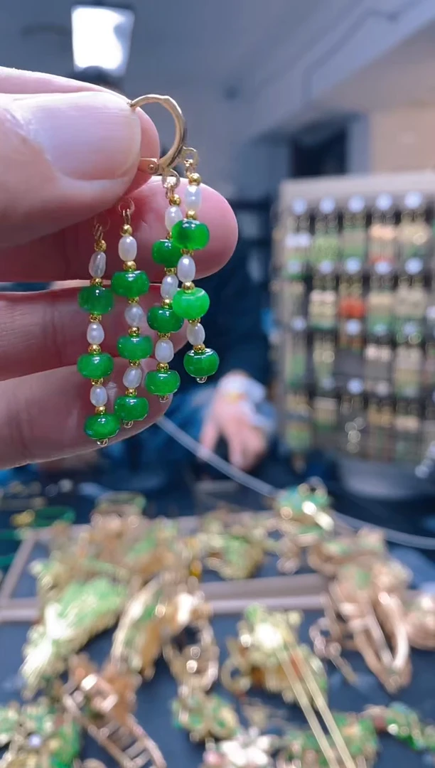 【闪购商品】翡翠耳饰合金159翡翠耳包