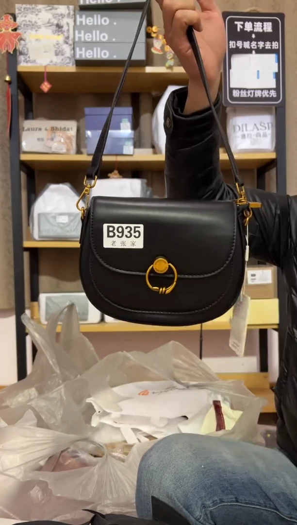 小牛剖层皮革老张家女包935
