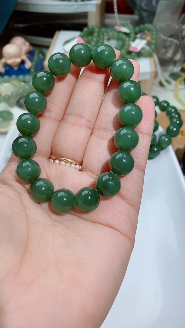 手链未镶嵌和田玉（碧玉）敏495一条
