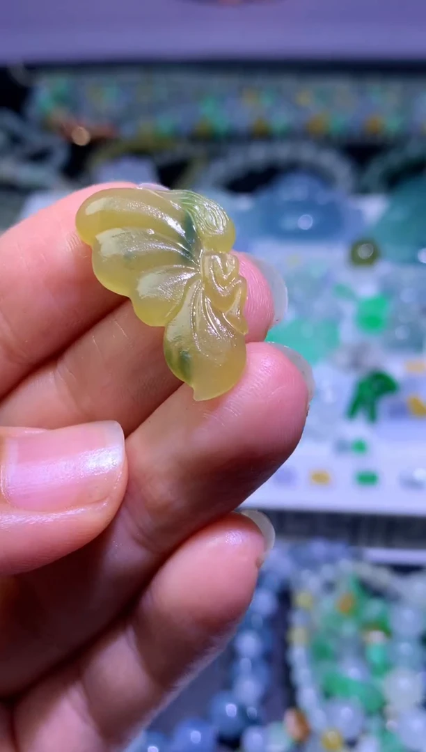 未镶嵌定制翡翠毛货