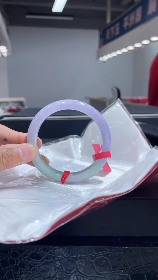 未镶嵌手镯翡翠4