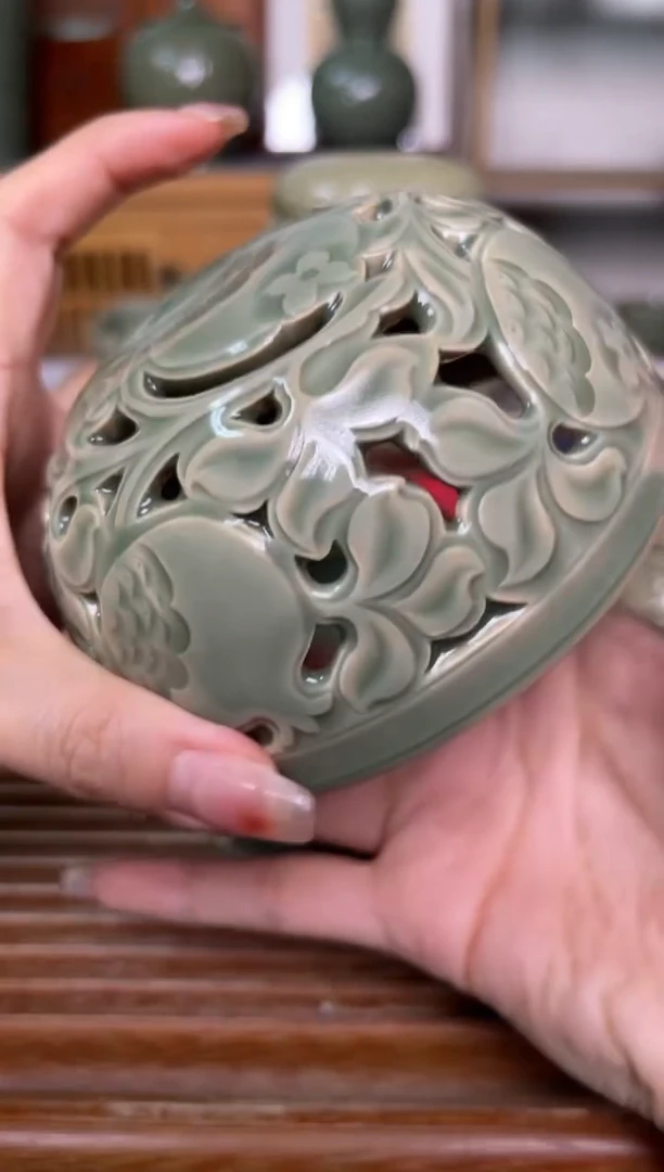 【闪购商品】其他415仰山 纯手工秘色镂空香薰炉 石榴纹