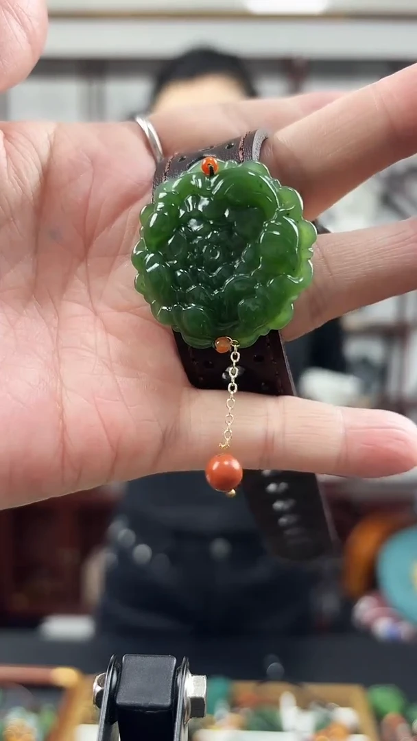 颈饰未镶嵌和田玉手牌