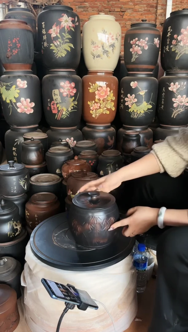 【闪购商品】壶瑕疵茶叶罐 腰鼓竹子 147