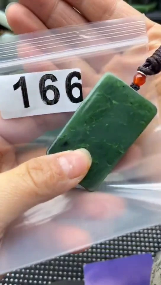 未镶嵌和田玉珠宝半成品牌子