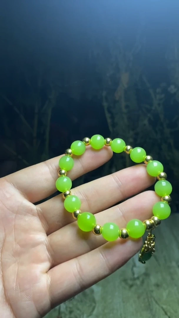 2340    精美手串