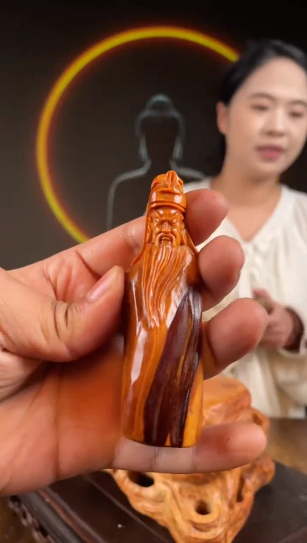 柏木（崖柏）手工摆件,先抢先得! 编号:340