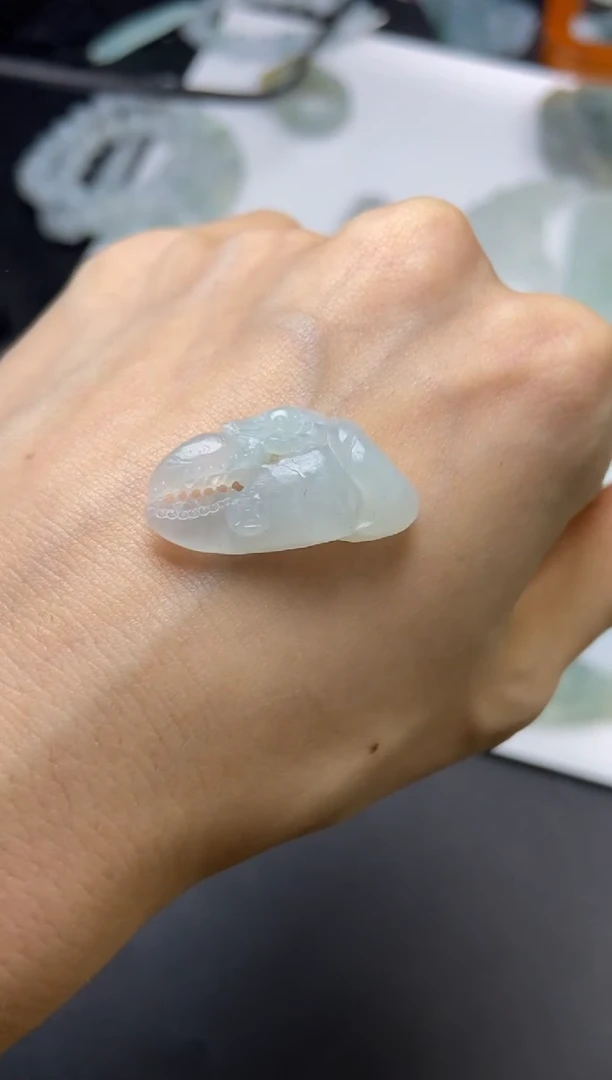 定制翡翠未镶嵌蟹钳