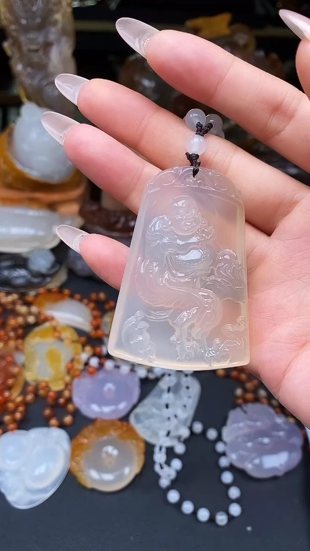 玛瑙/玉髓颈饰未镶嵌随**性dd