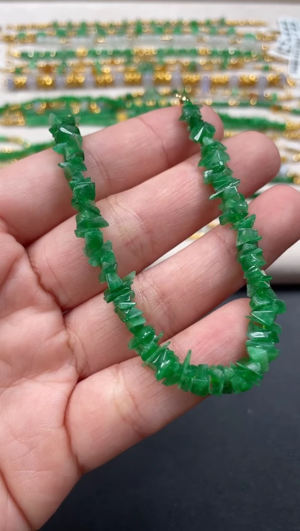 18K金镶嵌手链翡翠一条   P620